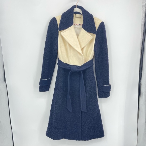 Diane Von Furstenberg Jackets & Blazers - Diane Von Furstenberg DVF Kayden Cream navy blue boiled Wool Jacket Coat Sz 6